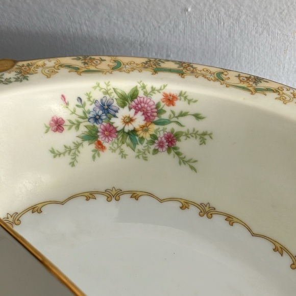 Vintage Noritake - Gramatan Divided Vegetable Bowl - Picture 5 of 8